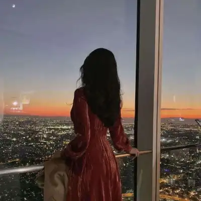 女生头像背影长发唯美优雅漂亮侧脸美女头像