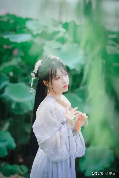 古风美女薄纱裙仙气唯美写真图片