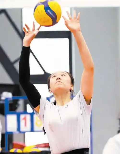 天津青年女排合照出炉全运会阵容呼之欲出