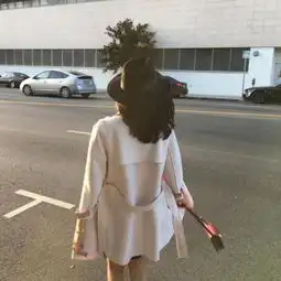 t韩版外套少女心十足让人看不出杨幂是辣妈