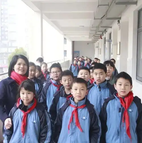 犇向美好,奋进2021砂子塘小学第六都校区2021年春季开学报到