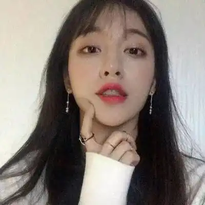 女头其实你一点都不配拥有我的痴狂