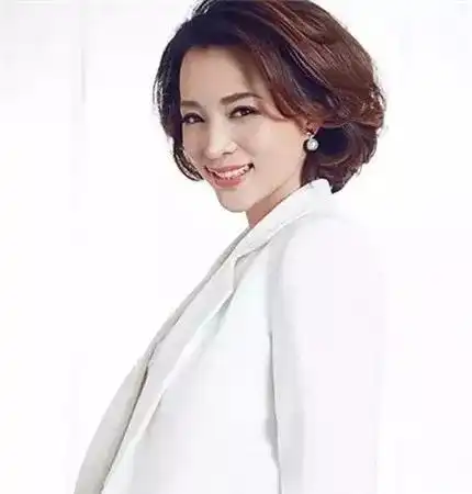 董卿终生学习的女人,魅力无穷