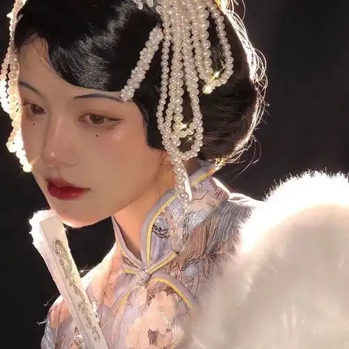 7.4女生温柔头像