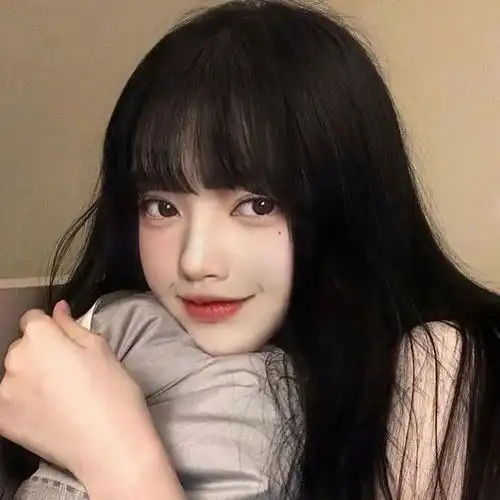 黑头发显土人家可时髦着呢