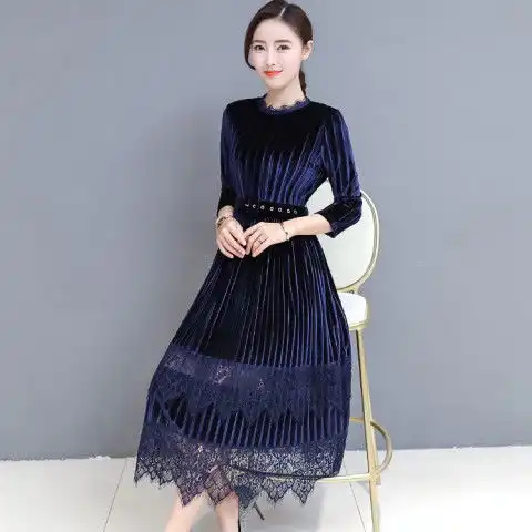 过了三四十女人,穿上这样连衣裙,年轻又时尚,肚子不见背影好看