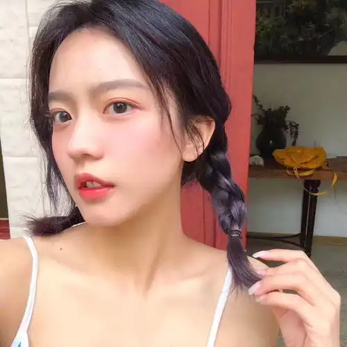 头像你要靠近我,就得最爱最爱我