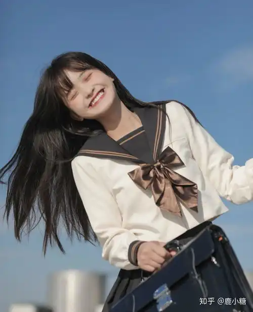 美女壁纸第2期可爱活泼jk制服妹子