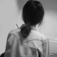 一个人的抒情歌剩空气陪我唱和