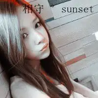 谁有好看的中分女头像