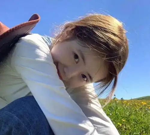 校霸欺负我,去他家告状,结果给自己告出个妈,长大后又嫁她儿子