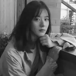 女生头像女生伤感黑白头像大全