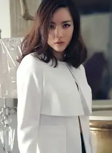 2016好看的中长发发型中年女中长发发型发型师姐
