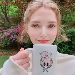 精灵女孩真人芭比这个德韩混血模特美到非人类,p都不敢p成她这样