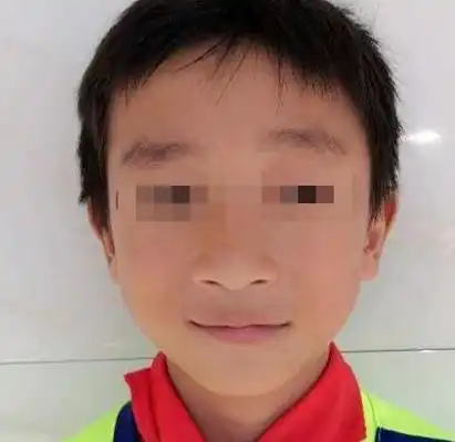 2年前,安徽13岁男孩浴室洗澡半小时不出来,父母开门后发现跳绳