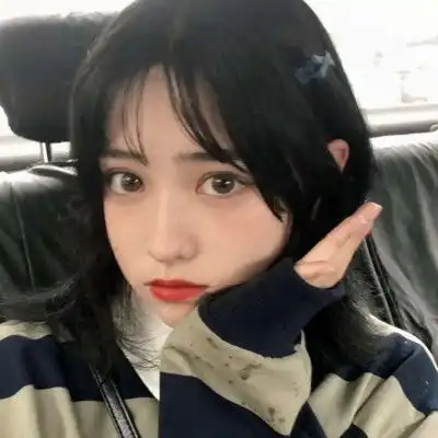 脸上有这3个特征的女生,大都适合戴眼镜,颜值蹭蹭往上涨