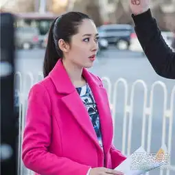 神犬小七收视高郭碧婷上演大衣秀