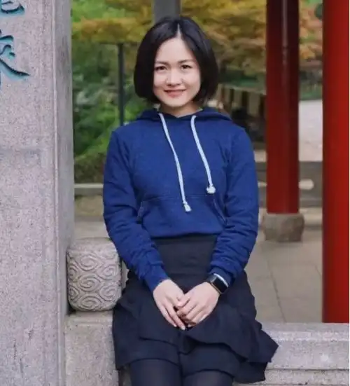16岁上北大18个月拿博士学位,开挂的人生离不开父母的教育