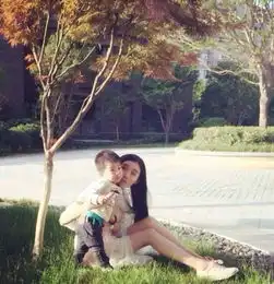 准妈妈美女硕士走红被指小三携子逼宫