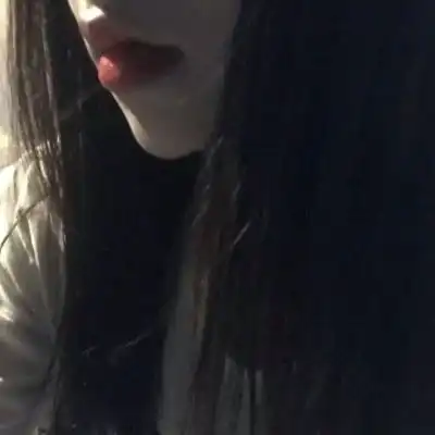 故事本不该这么结束却也只能这女生头像我要个性网