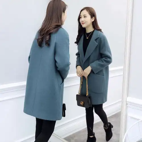 最后说一遍女人穿大衣不要配阔腿裤,丑学上海女人这样穿,超嫩