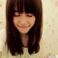 小简单女生qq头像靠近你时候为什么总要离开