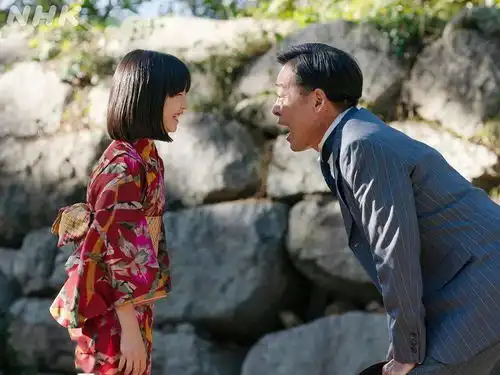离婚两年后跪求前妻复婚中年男人的骄傲,是被离婚打破的