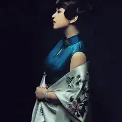 秋衣正浓,唯美的中国风服饰展现东方女人的优雅和气质