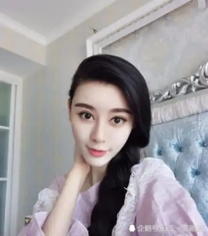 15岁女子花费8年整成范冰冰,老公整成李晨,看到下一代太可怕