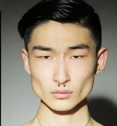 如何客观评价小野大辅的颜