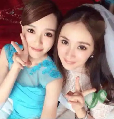 阿娇订婚阿sa眼泪差点涌出来,感同身受才是真的好朋友
