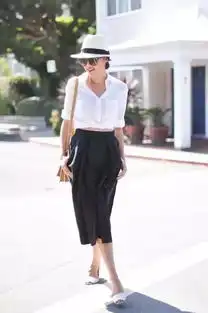 衬衫控来袭,和马甲线女神袁姗姗学习如何玩转衬衫搭配