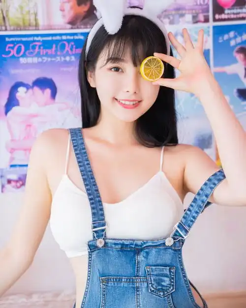 高清人像写真夏日甜美女孩