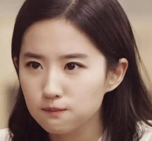 东方古典美人刘亦菲,小龙女变身又美又飒的人间花木兰,如今转向大荧屏