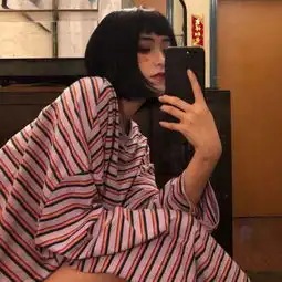 最新超拽女头霸气超有范女生图片