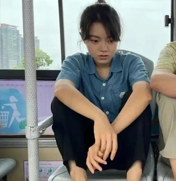 建议中年女人,尽量不要买6双鞋,不好穿还显腿粗