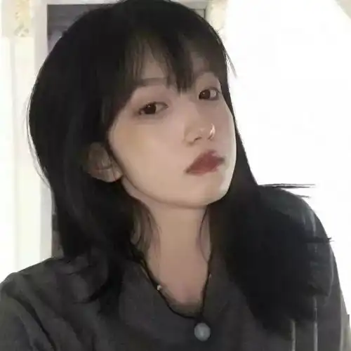 有人喜欢秃头的女生吗,有的话我再熬一会儿