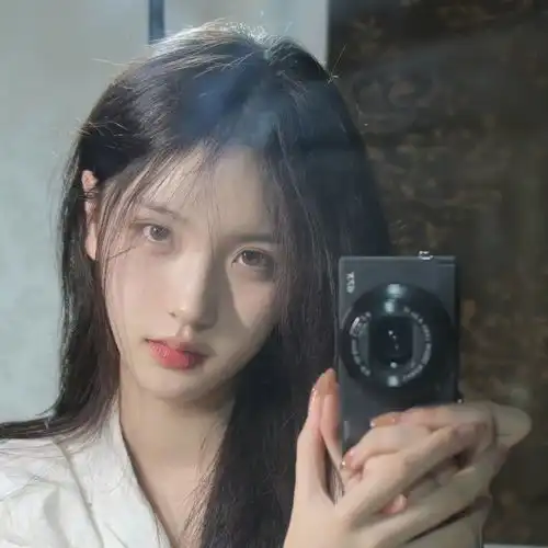 女生头像小众