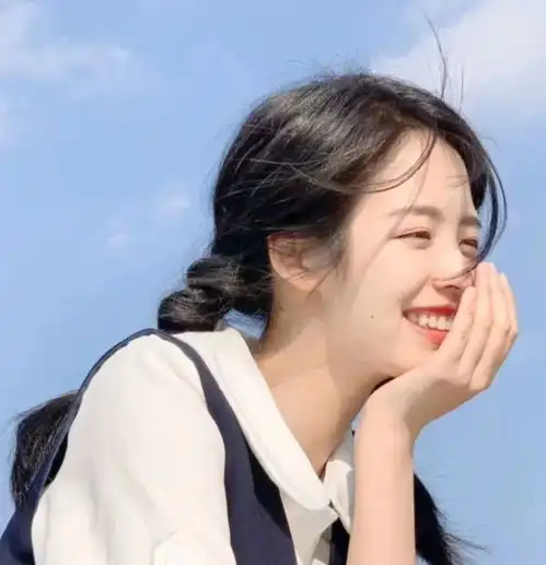 招桃花优质温柔女生头像01