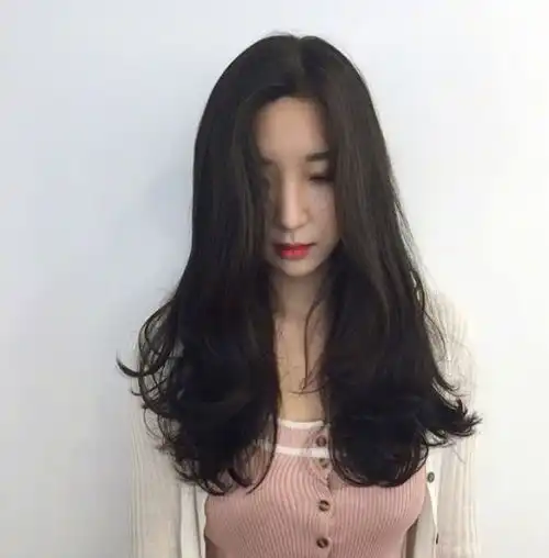女神都爱长卷发时尚好看显气质