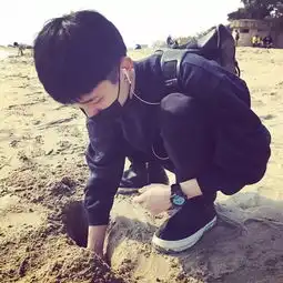 男生高清头像