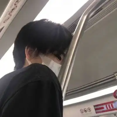 你好好照顾她,从此我四海为家
