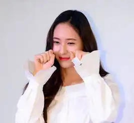 白衬衫女神郑秀晶嘟嘴撒娇可爱满分