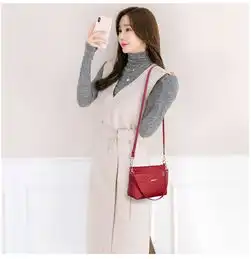新款韩版时尚潮流女包斜挎包简约pu皮单肩包斜跨小包dp