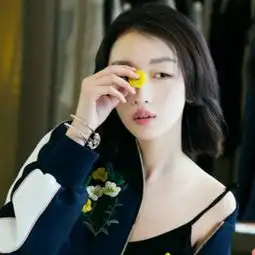 短发女生怎么穿搭莎斯莱思让你怎么穿怎么美
