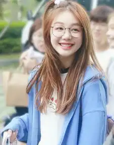 火箭少女yamy傅菁等人现身中传,造型被吐槽不见孟美岐几人