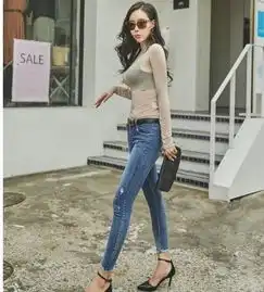 九分牛仔裤,高挑女人穿起来更有优势,更显气质
