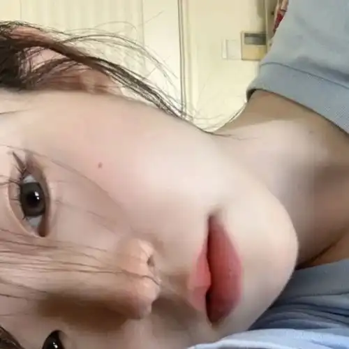 头像冷淡风女头