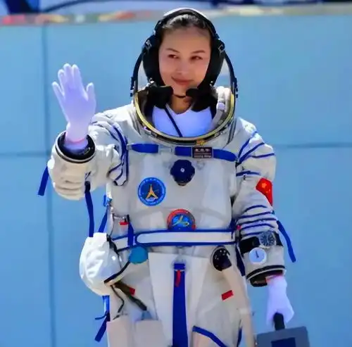 女航天员飞往太空前,为什么要吃避孕药这是为了防止发生什么