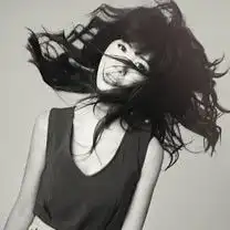 欧美系狂野堕落女生头像我一个人沉醉